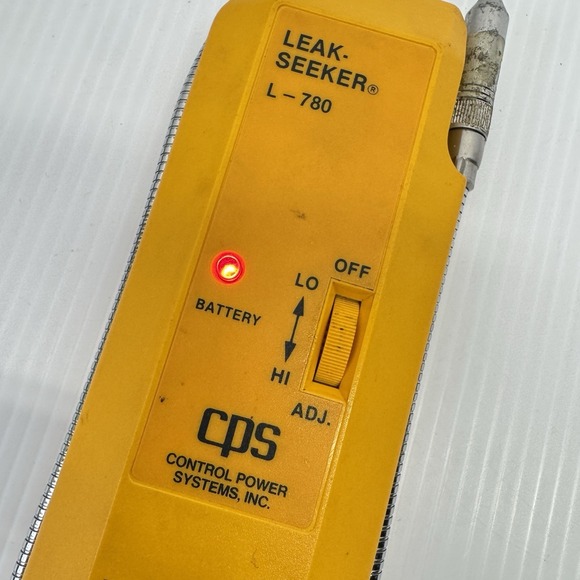 CPS L780 Leak-Seeker Refrigerant Leak Detector, Case Manual Box